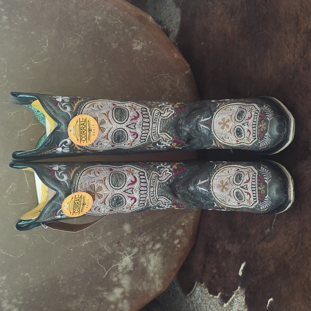 CORRAL E1587 distressed charcoal leather embroidered sugar skull boots sz 7 NWT - Picture 11 of 16
